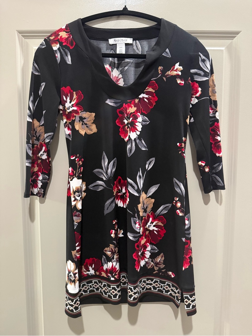 White House Black Market Black Floral Long-Sleeve A-Line Dress
